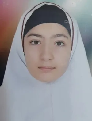 زهرا احمدی